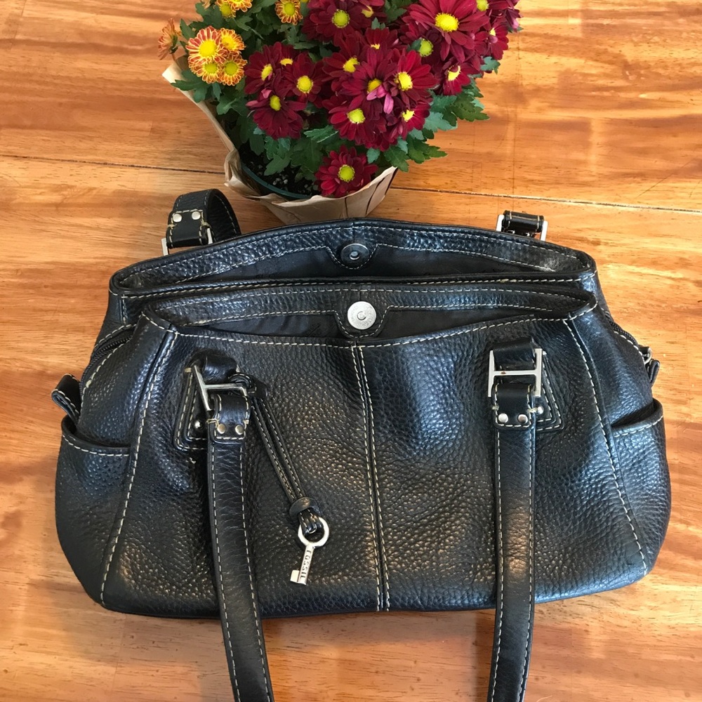 Fossil Pebbled Leather Black Leather Shoulder Bag